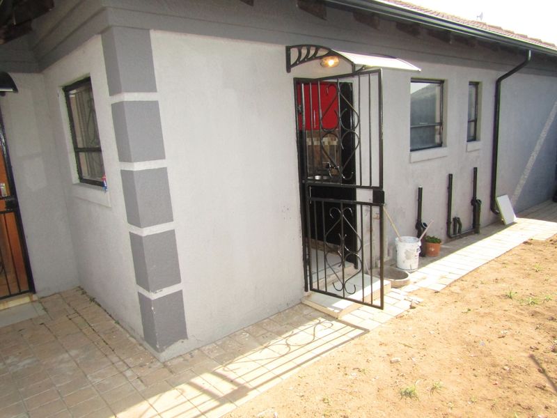 House Rental Monthly In Centurion - Photo 3