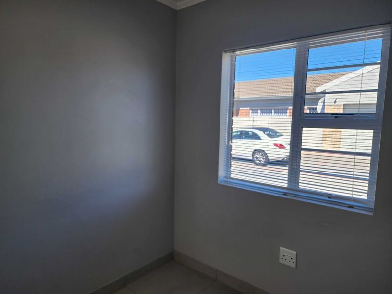Cluster For Sale In Port Elizabeth - Photo 5