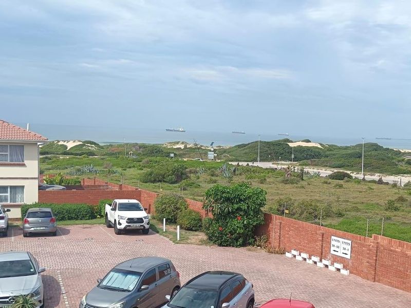 Apartment For Sale In Port Elizabeth - Photo 2