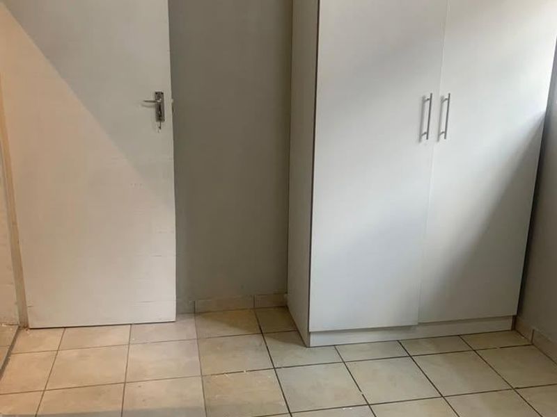 Apartment Rental Monthly In Johannesburg - Photo 8