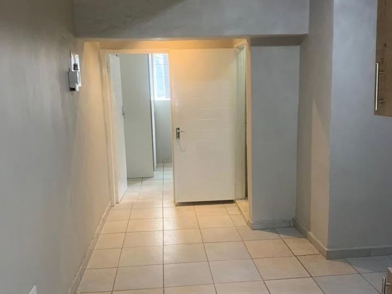 Apartment Rental Monthly In Johannesburg - Photo 4