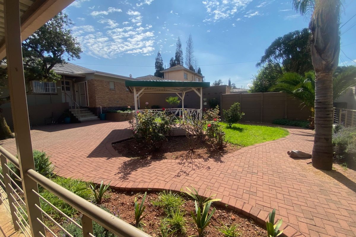 Commercial For Sale In Germiston - Photo 3