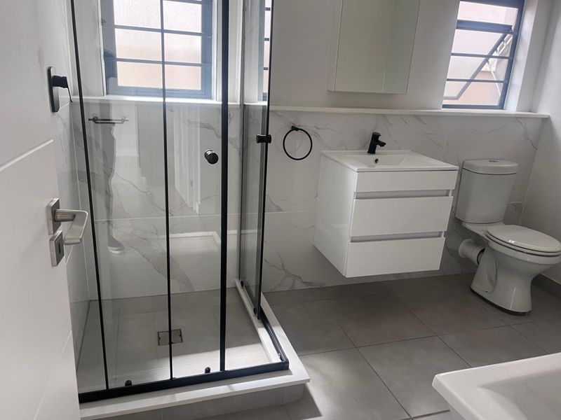 Apartment Rental Monthly In Midrand - Photo 6