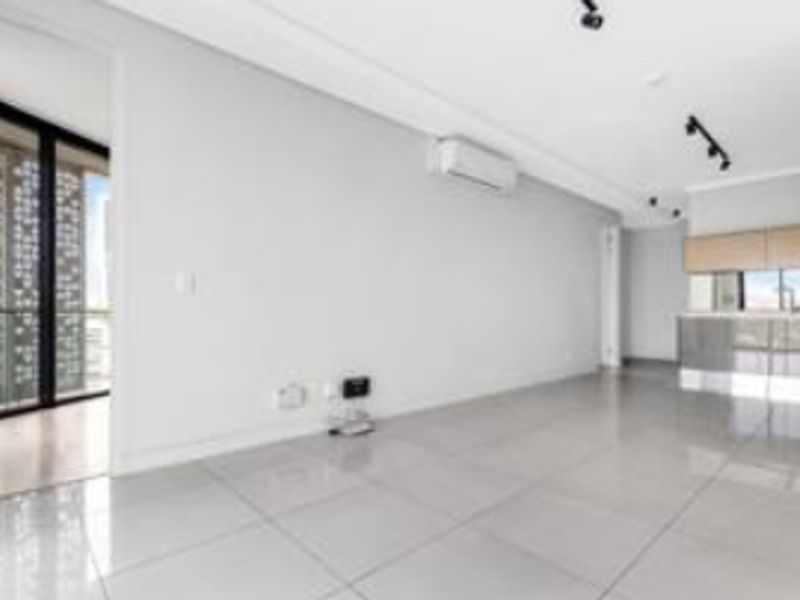 Apartment Rental Monthly In Midrand - Photo 9