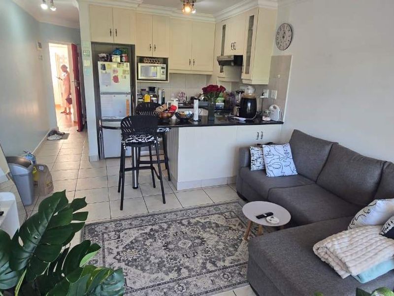 Apartment For Sale In Margate - Photo 7