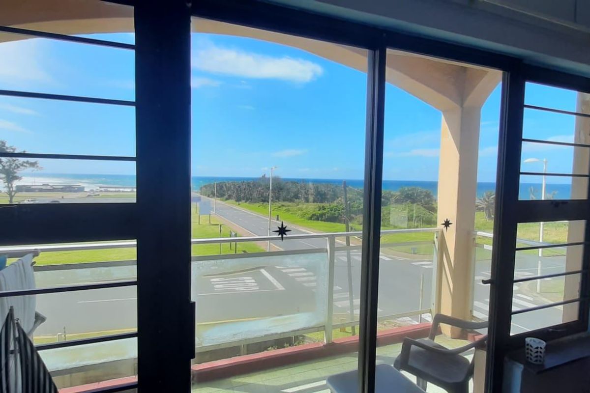 Apartment For Sale In Margate - Photo 4