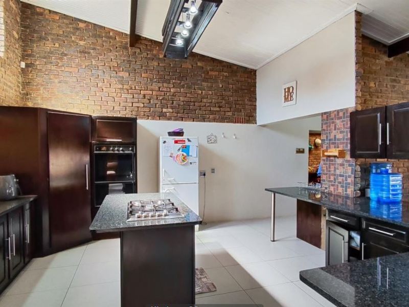 House For Sale In Kempton Park - Photo 4