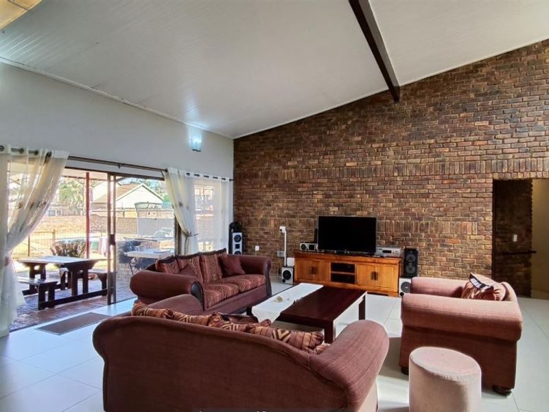 House For Sale In Kempton Park - Photo 7