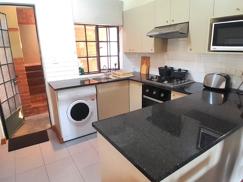 Apartment Rental Monthly In Johannesburg - Photo 1