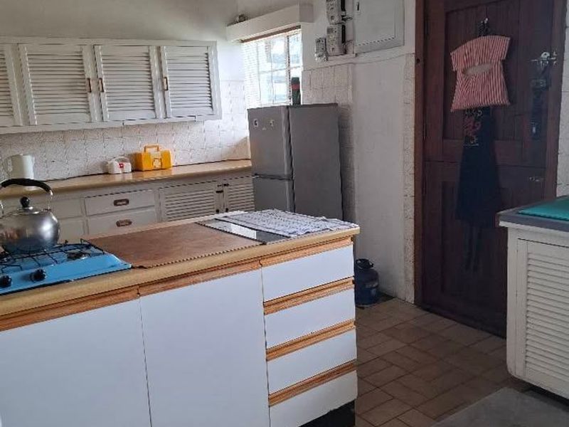Apartment Rental Monthly In Randburg - Photo 4