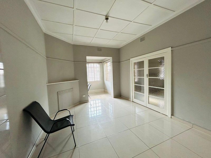 House Rental Monthly In Springs - Photo 4