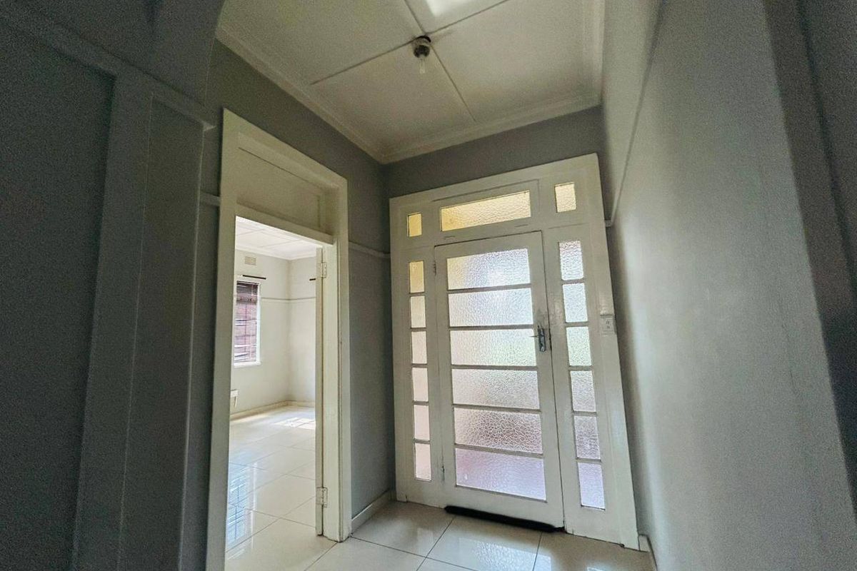 House Rental Monthly In Springs - Photo 3