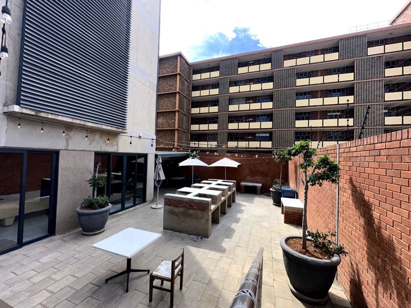 Apartment For Sale In Pretoria - Photo 7