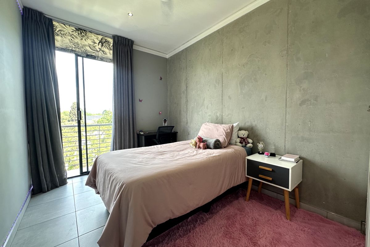 Apartment For Sale In Pretoria - Photo 4