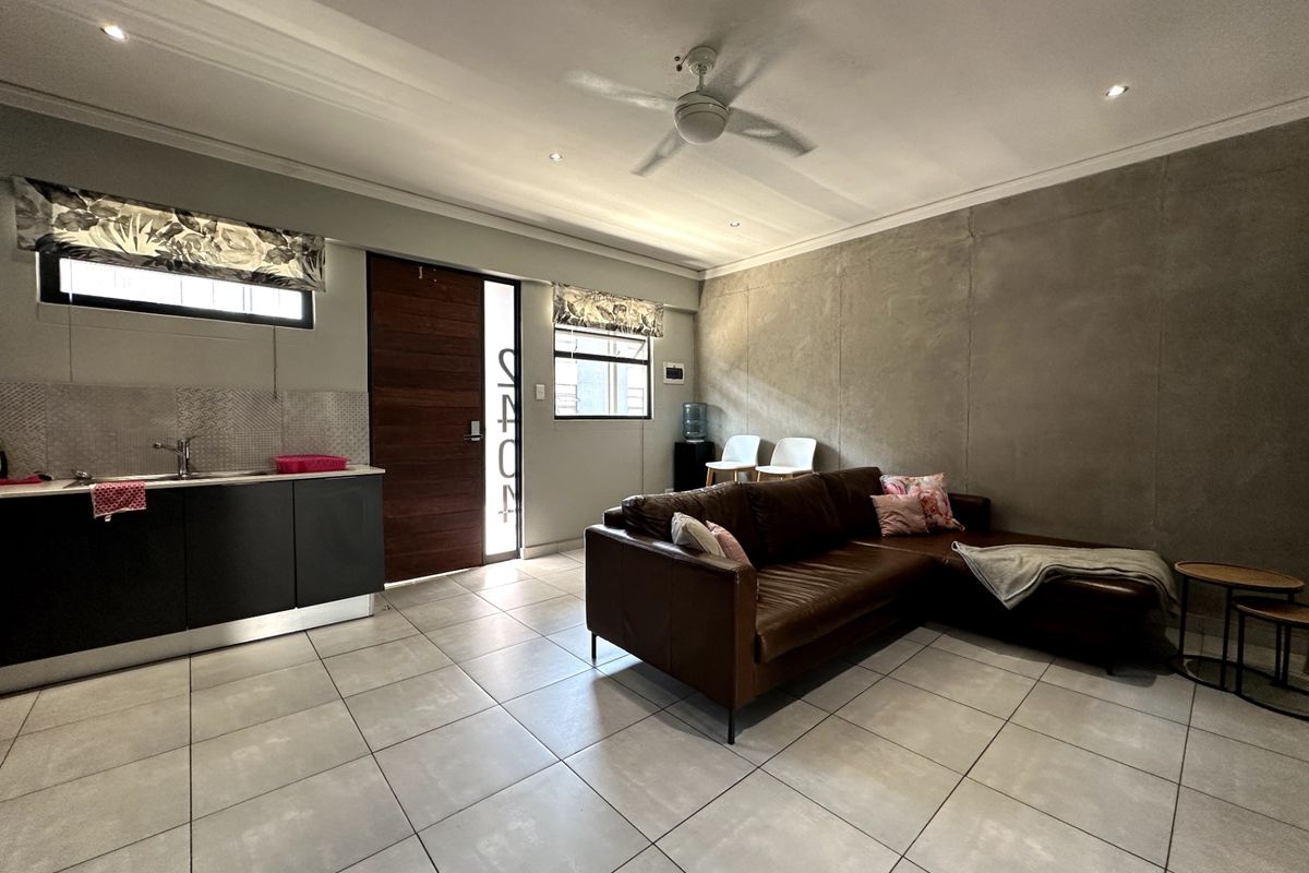 Apartment For Sale In Pretoria - Photo 3