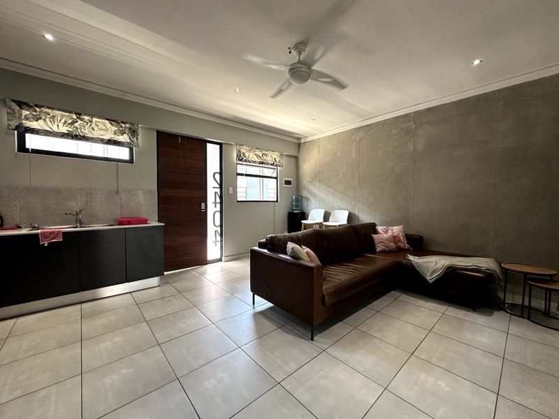 Apartment For Sale In Pretoria - Photo 3