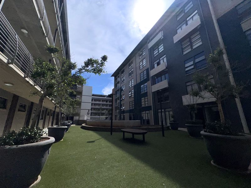 Apartment For Sale In Pretoria - Photo 2