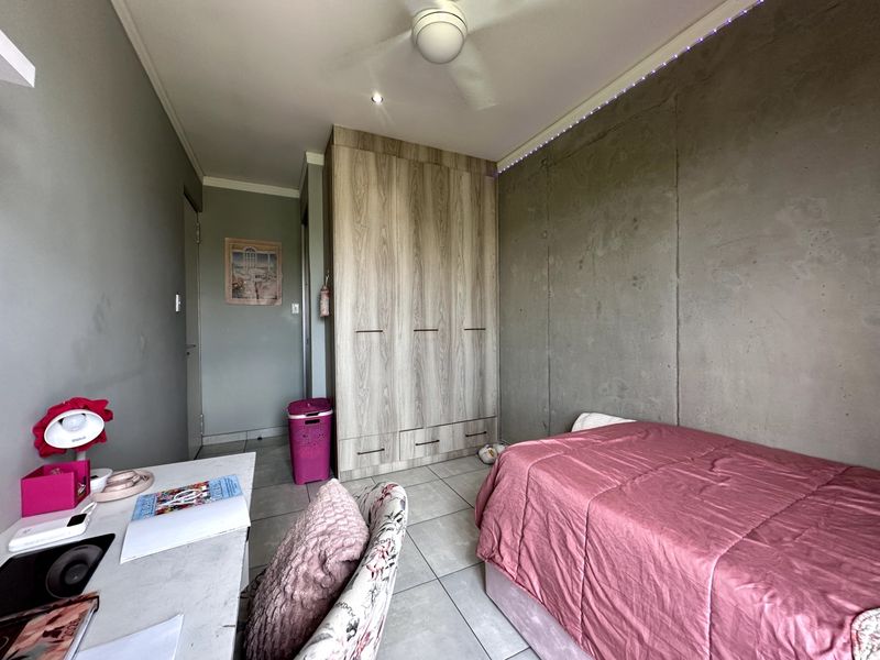 Apartment For Sale In Pretoria - Photo 9