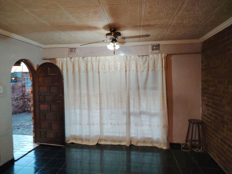 House For Sale In Springs - Photo 2