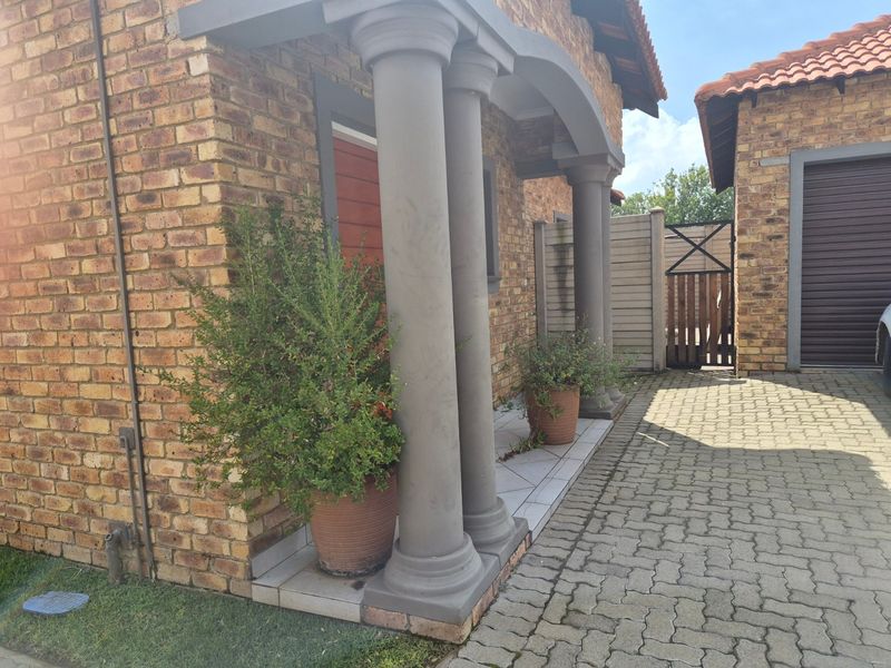 Townhouse For Sale In Meyerton - Photo 6