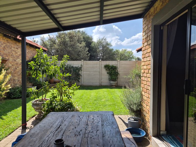 Townhouse For Sale In Meyerton - Photo 3