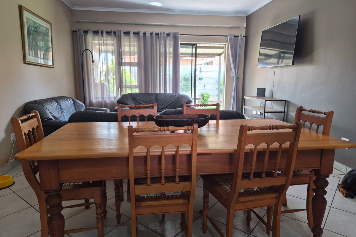 Townhouse For Sale In Meyerton - Photo 5