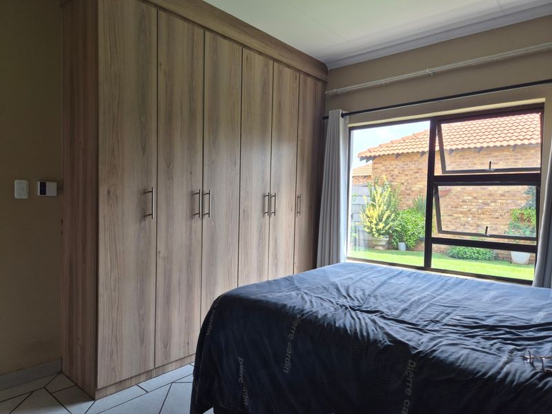 Townhouse For Sale In Meyerton - Photo 9