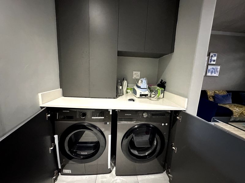 Apartment Rental Monthly In Pretoria - Photo 5