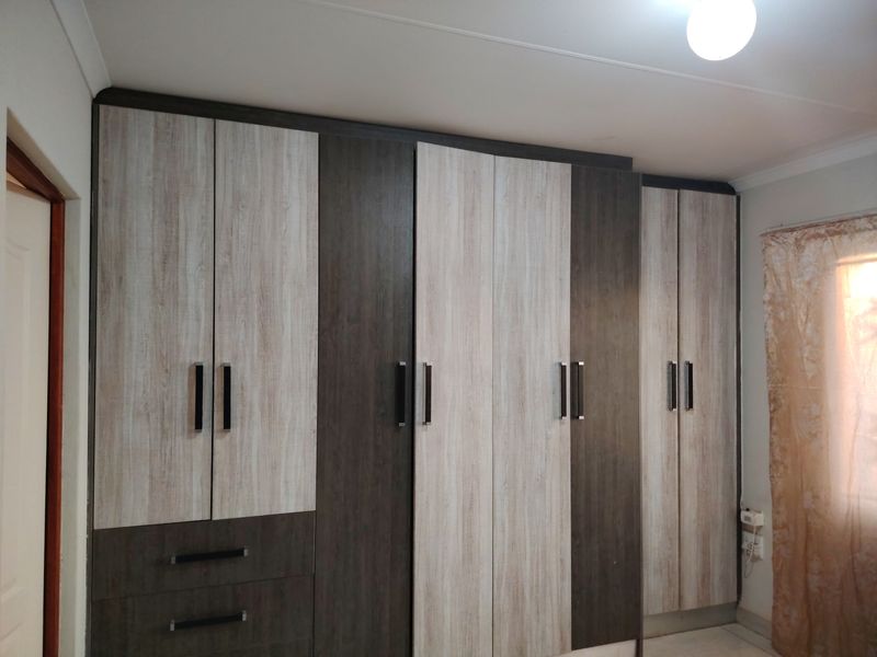 House For Sale In Germiston - Photo 7