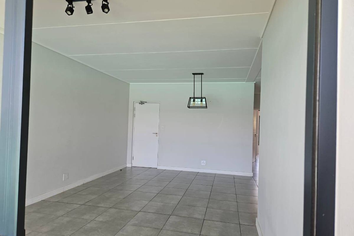 Apartment Rental Monthly In Midrand - Photo 3