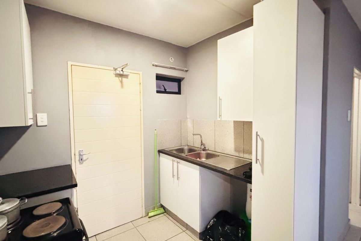 Apartment For Sale In Midrand - Photo 5