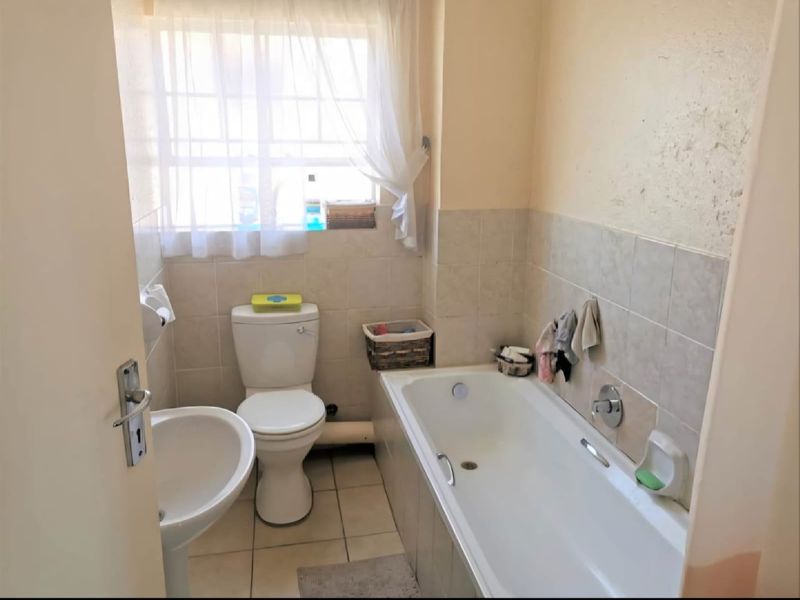 Apartment For Sale In Centurion - Photo 10