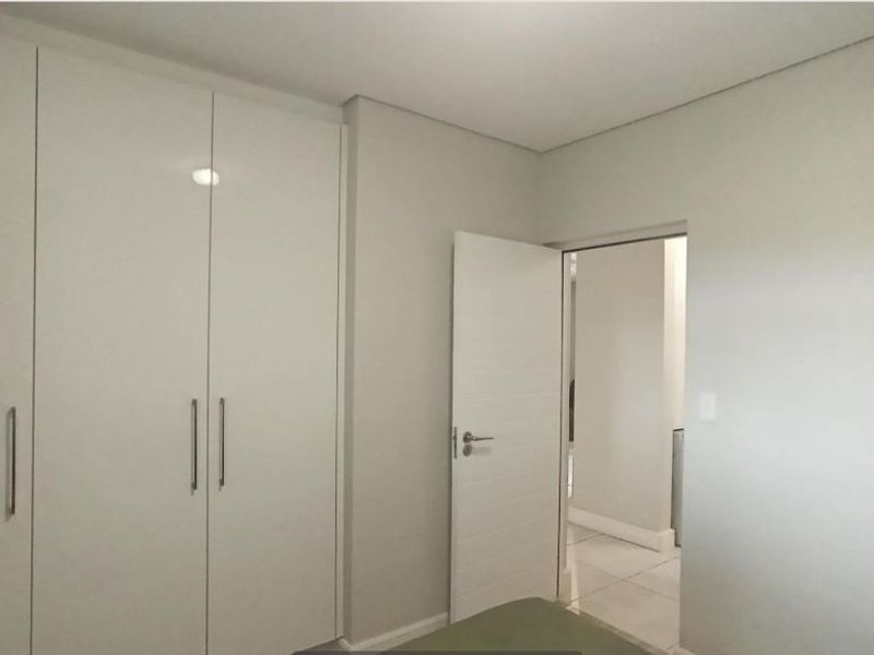 Apartment For Sale In Kempton Park - Photo 9