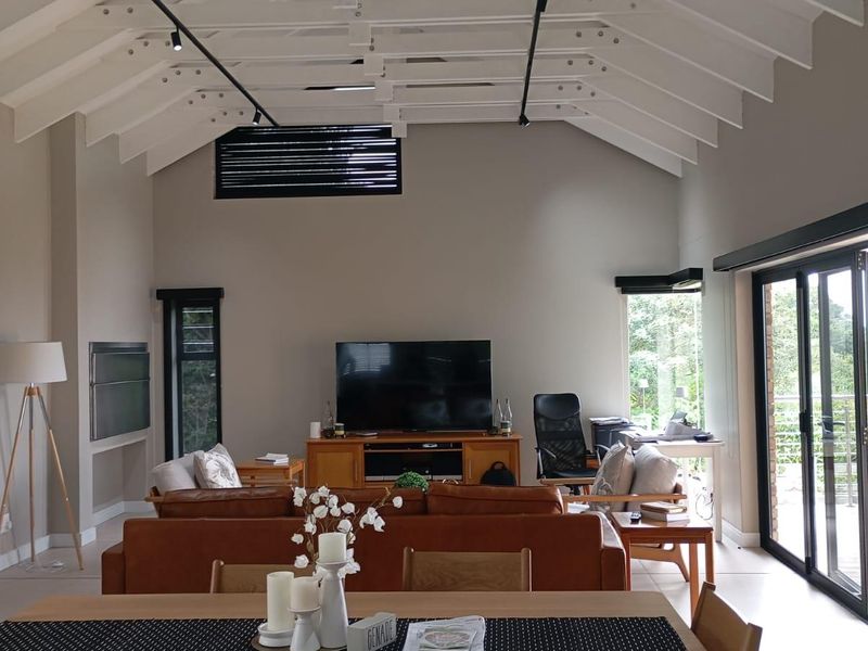 House For Sale In Port Elizabeth - Photo 4