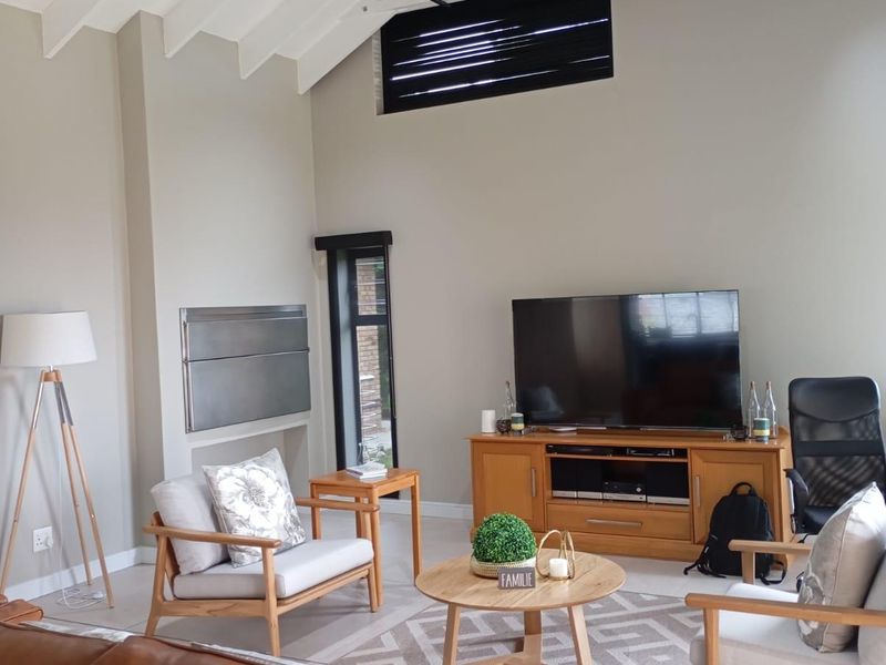 House For Sale In Port Elizabeth - Photo 3