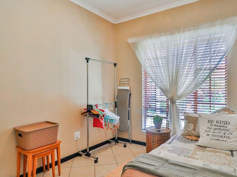 Townhouse For Sale In Pretoria - Photo 10