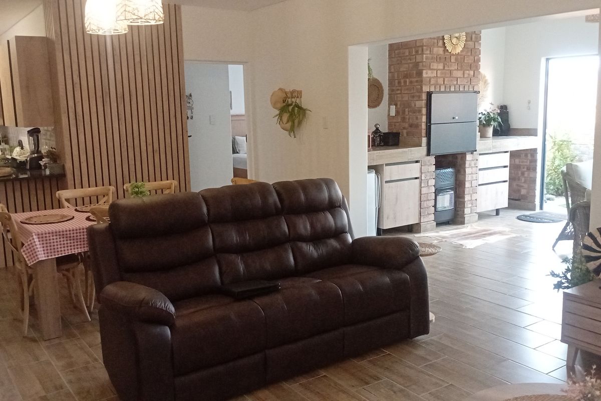 House For Sale In Pretoria - Photo 5