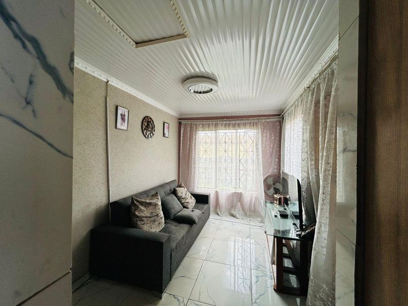 House Rental Monthly In Springs - Photo 6