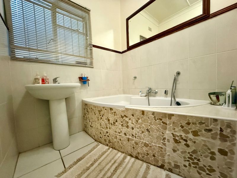 House For Sale In Bloemfontein - Photo 7