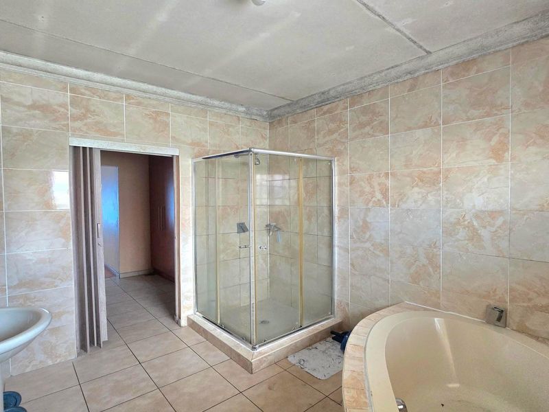 House For Sale In Middelburg - Photo 10