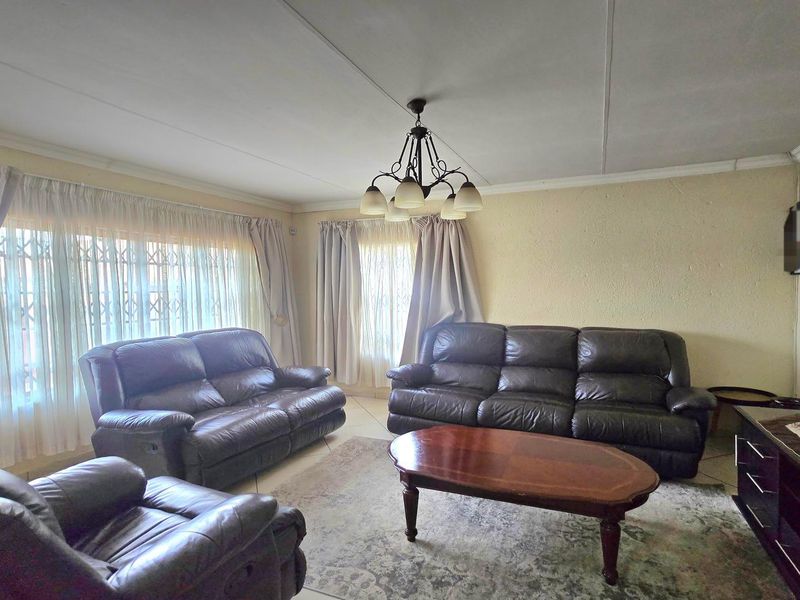 House For Sale In Middelburg - Photo 7