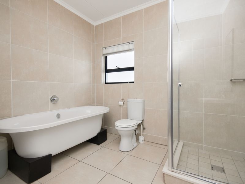 Apartment Rental Monthly In Edenvale - Photo 6