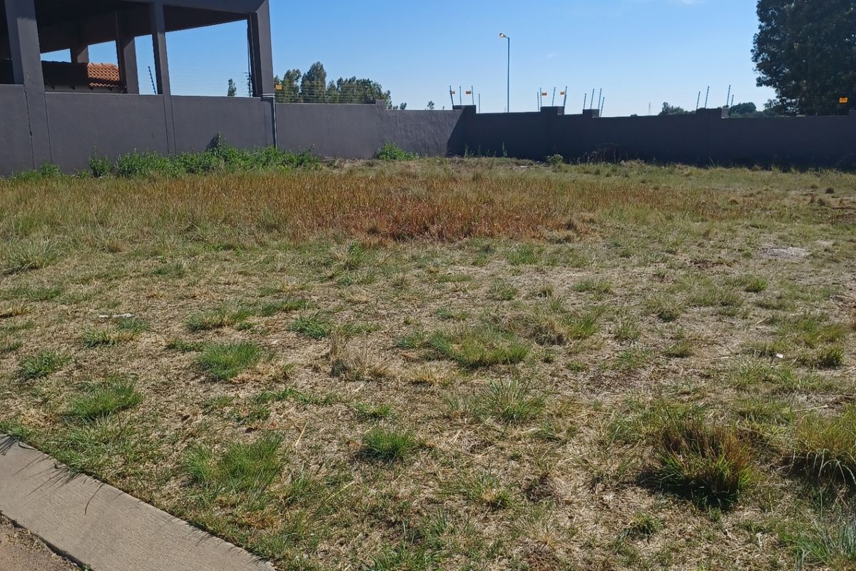 Vacant Land For Sale In Rayton - Photo 3