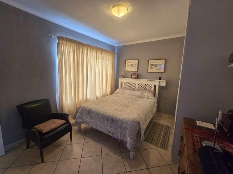 House For Sale In Rayton - Photo 10