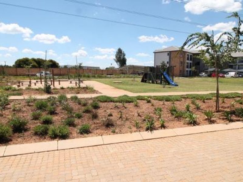 Apartment For Sale In Boksburg - Photo 9