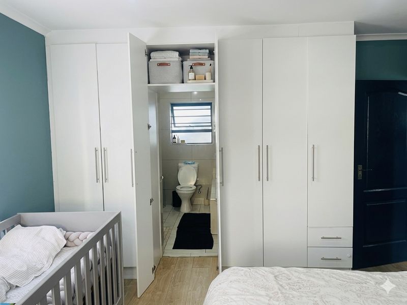 House For Sale In Kuils River - Photo 7