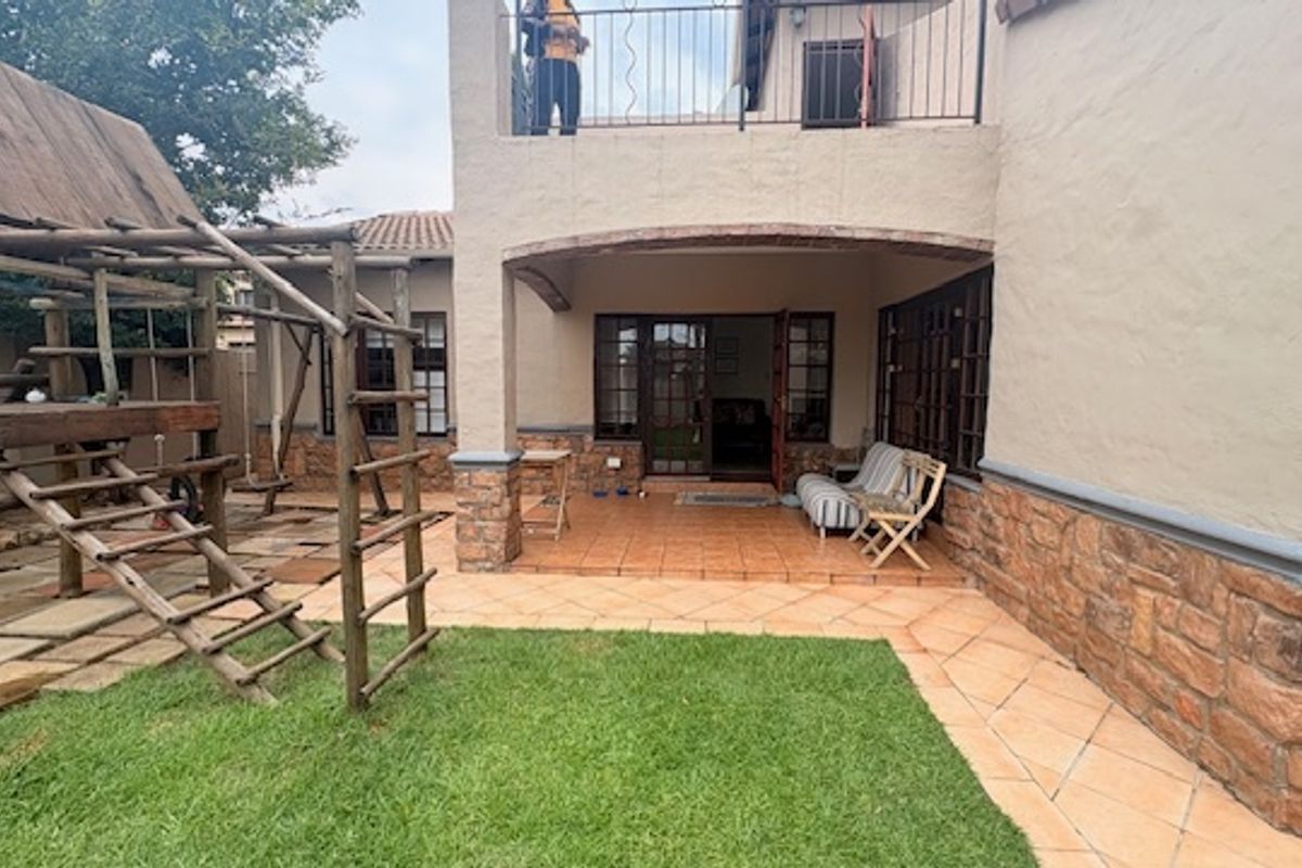 House For Sale In Midrand - Photo 2