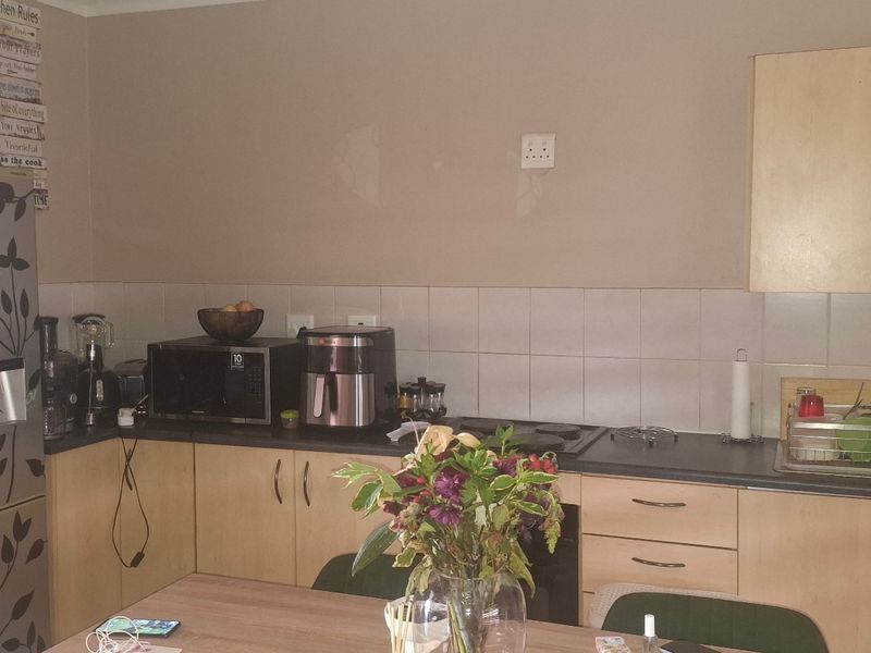 Apartment For Sale In Roodepoort - Photo 10