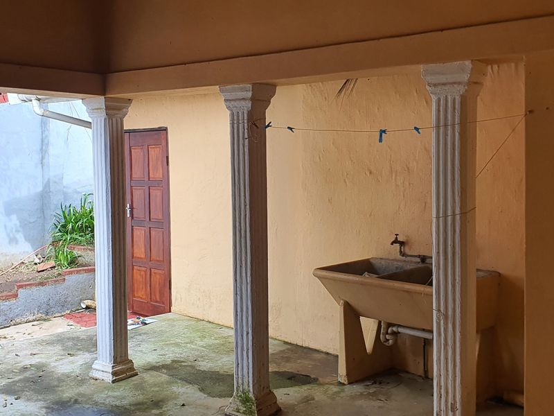 House For Sale In Port Edward - Photo 7