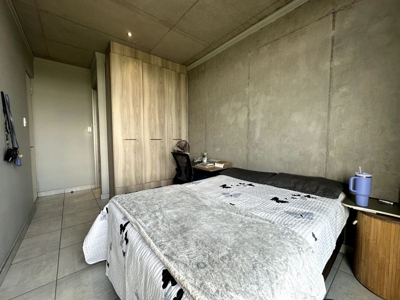 Apartment For Sale In Pretoria - Photo 2